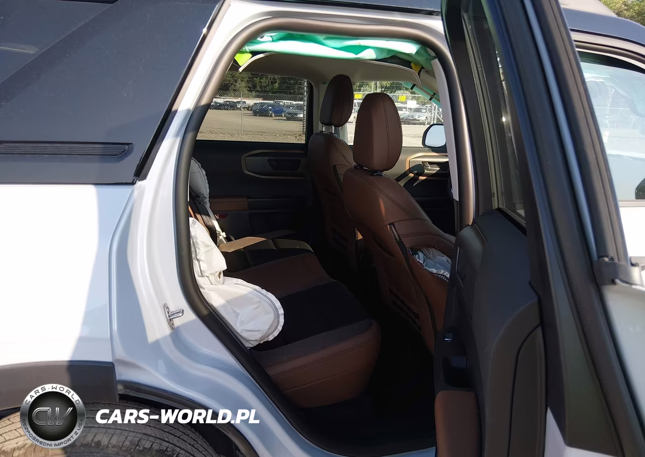 2026 Ford Bronco Sport Outer Banks VIN:3FMCR9CN9TRE63043 - 8