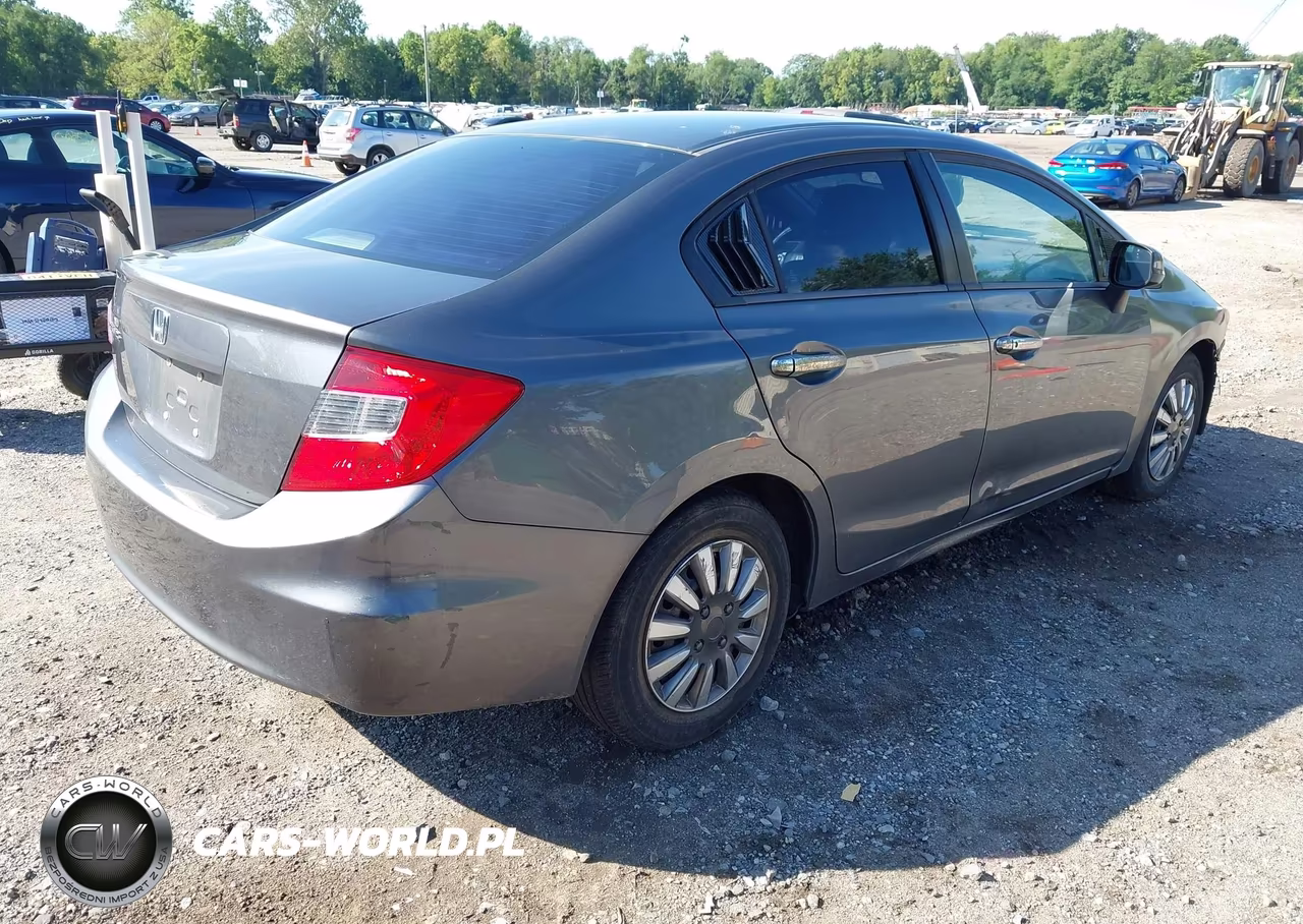 2012 Honda Civic Lx VIN:2HGFB2F50CH318558 - 4