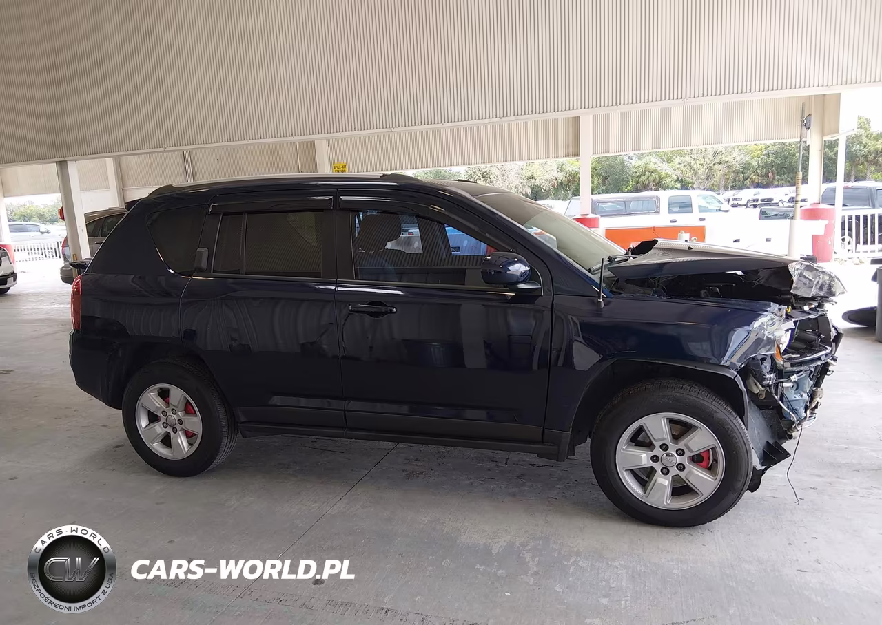2016 Jeep Compass Latitude VIN:1C4NJCEAXGD744438 - 13