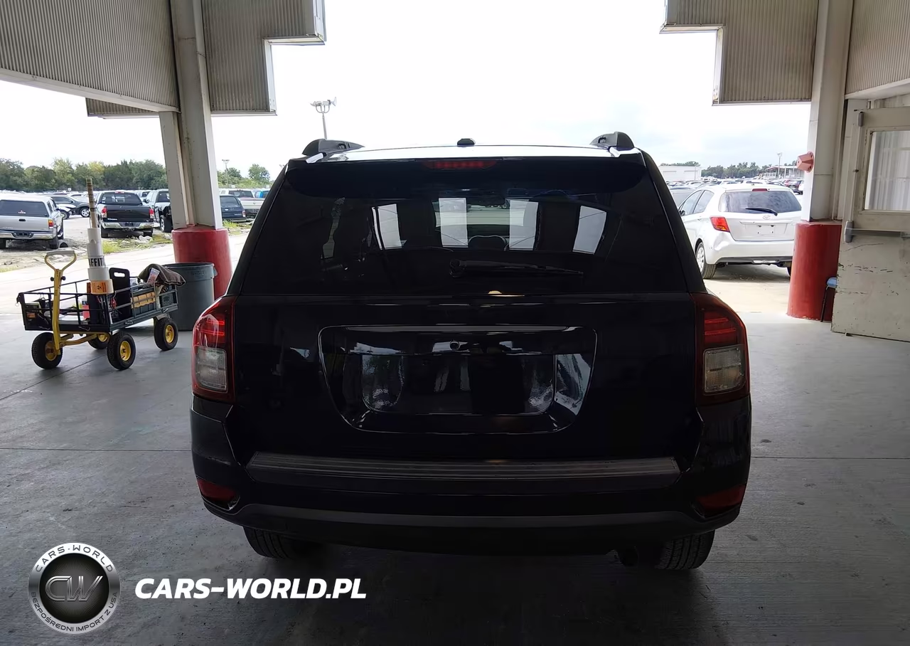 2016 Jeep Compass Latitude VIN:1C4NJCEAXGD744438 - 16