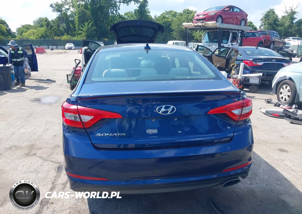 2015 Hyundai Sonata Se VIN:5NPE24AF2FH222447 - 17