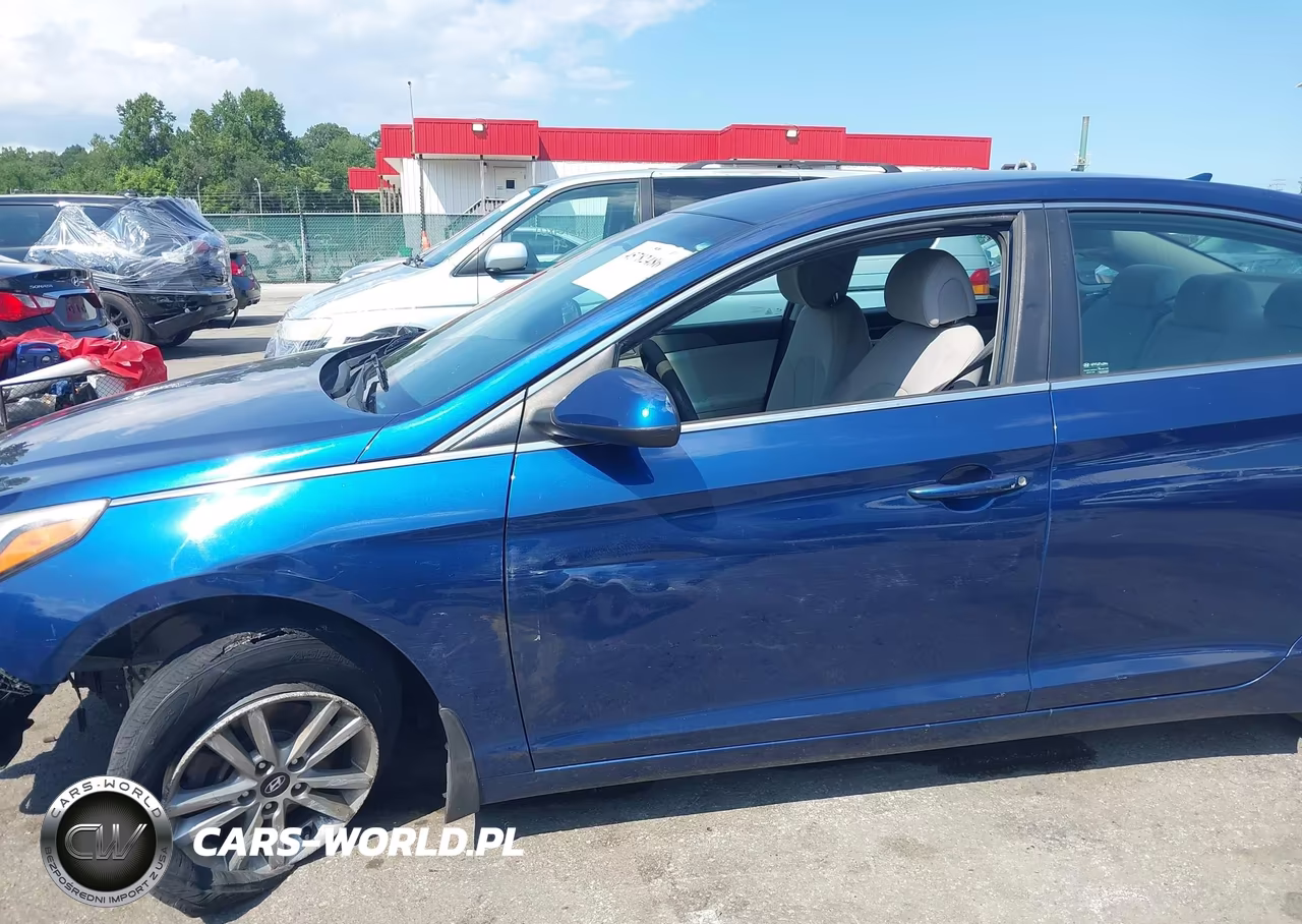 2015 Hyundai Sonata Se VIN:5NPE24AF2FH222447 - 18