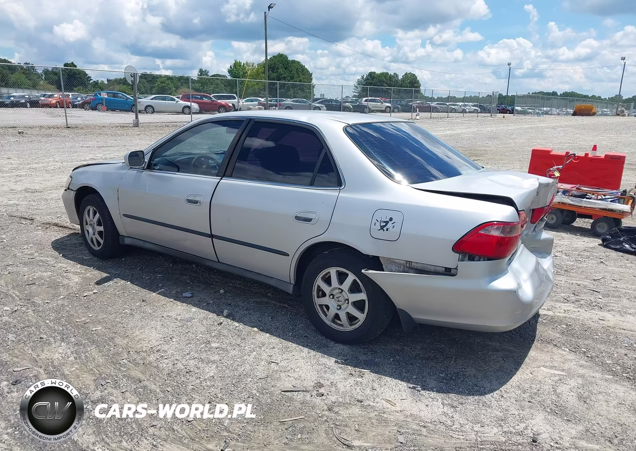 2000 Honda Accord 2.3 Lx VIN:1HGCG5648YA034873 - 3