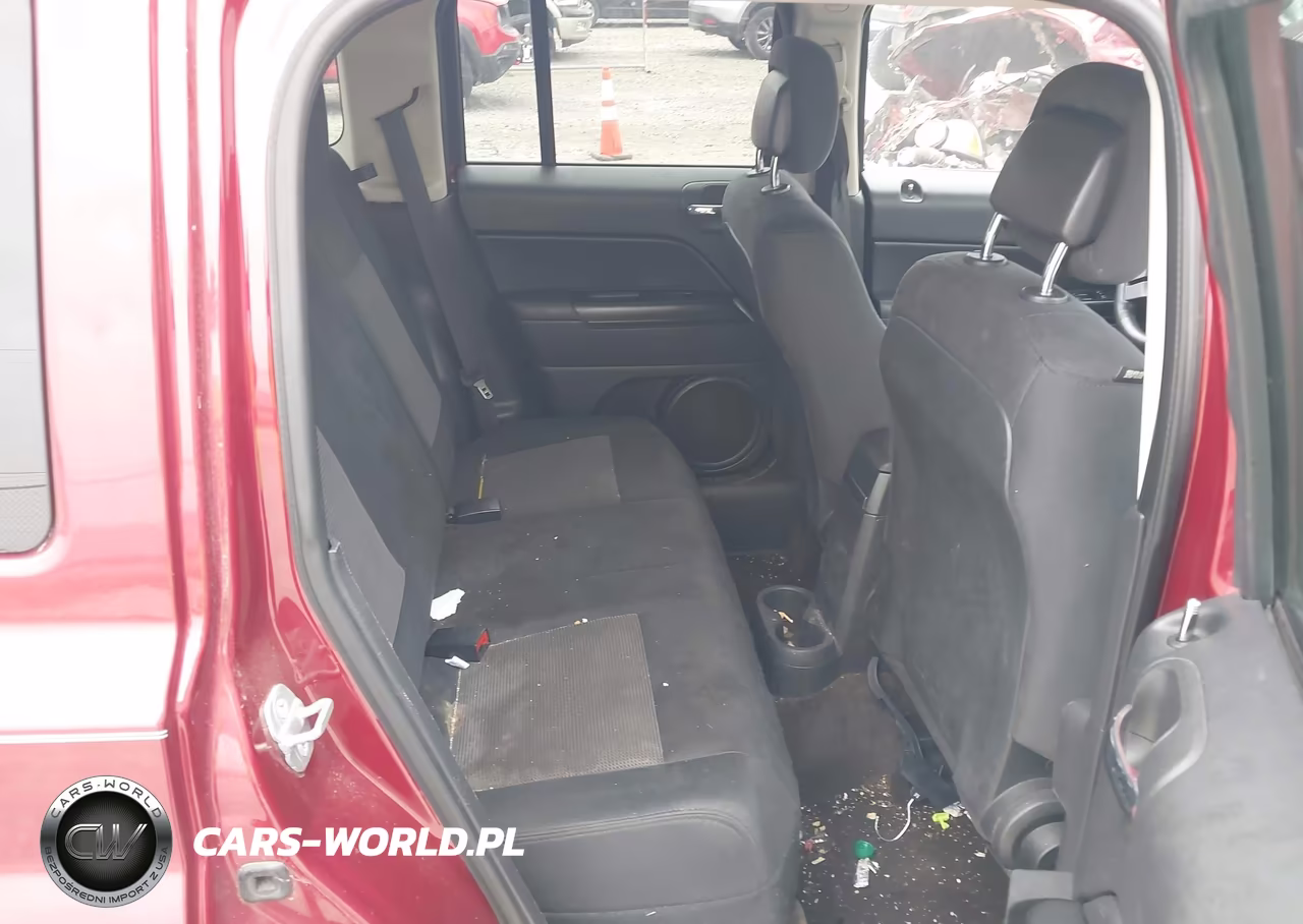2014 Jeep Patriot Altitude VIN:1C4NJPBA5ED717897 - 8