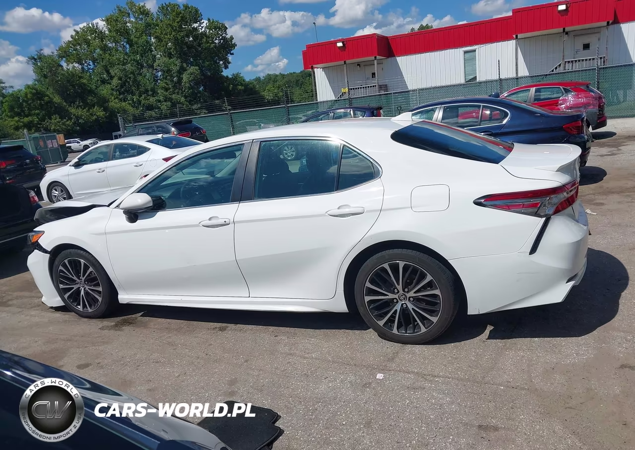 2019 Toyota Camry Se VIN:4T1B11HK3KU272227 - 14