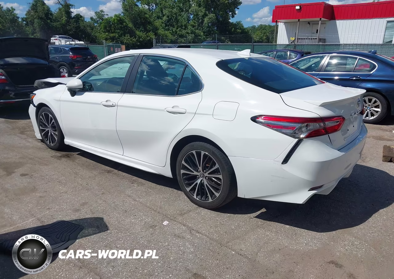 2019 Toyota Camry Se VIN:4T1B11HK3KU272227 - 3