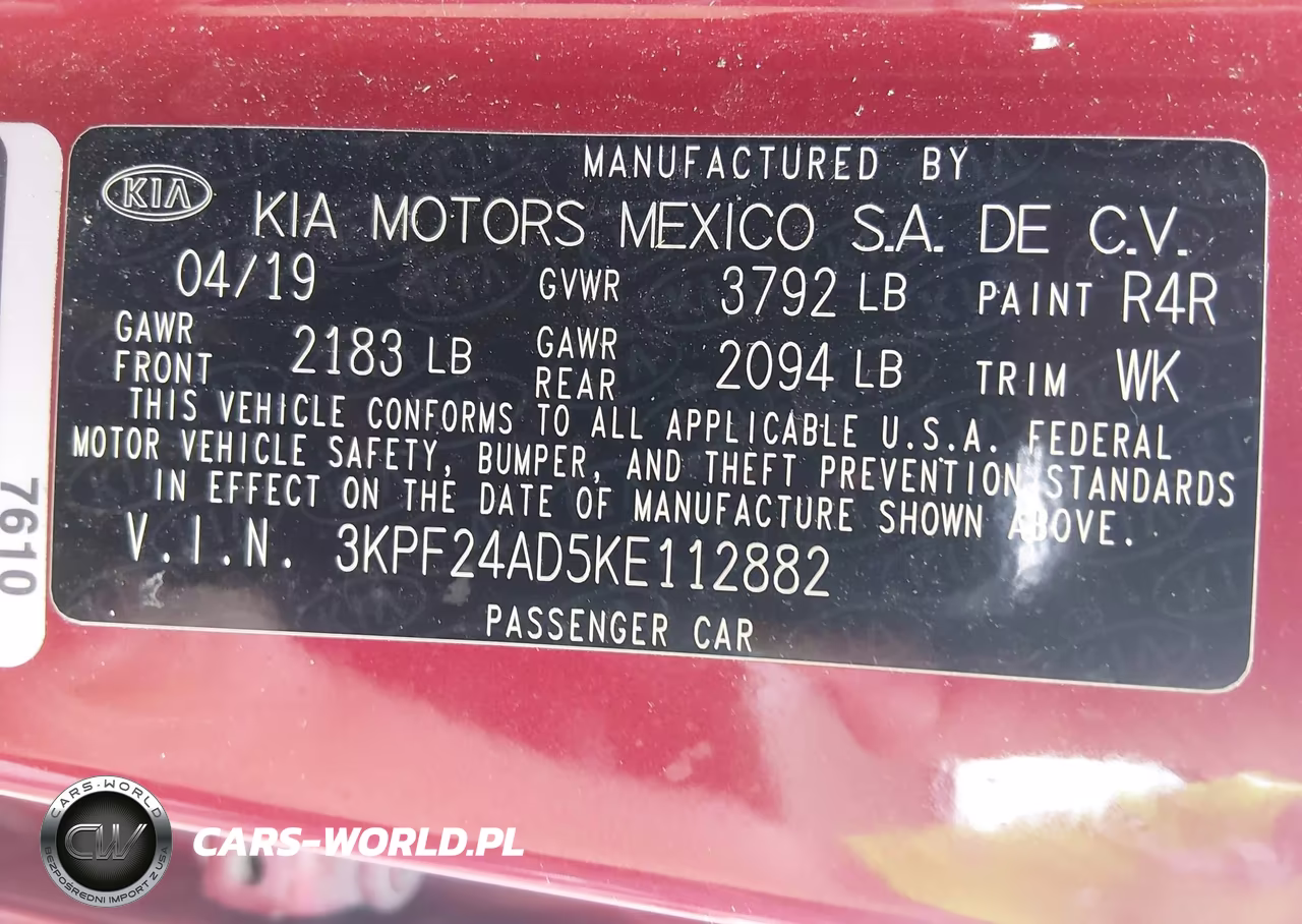 2019 Kia Forte Lxs VIN:3KPF24AD5KE112882 - 9