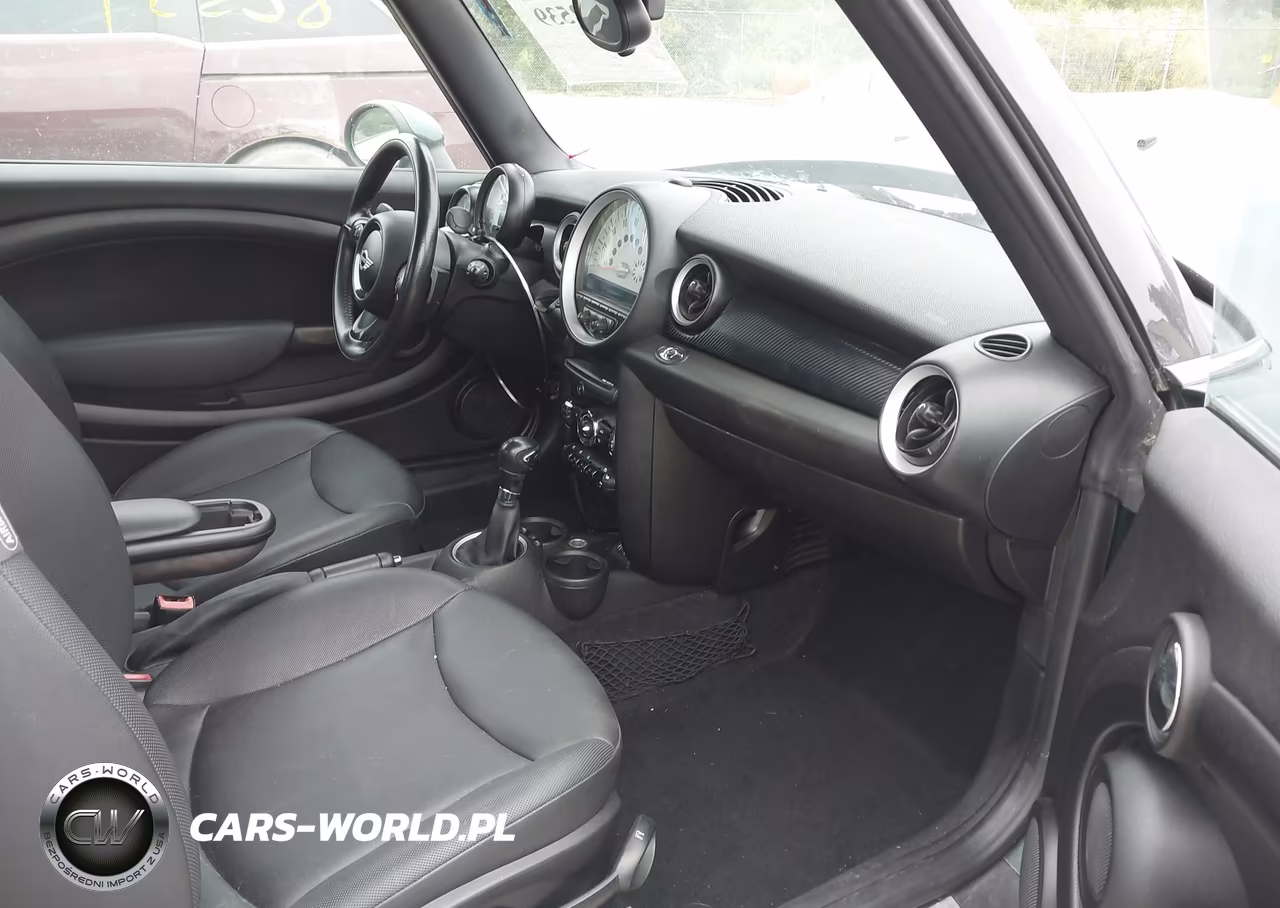 2013 Mini Convertible Cooper VIN:WMWZN3C50DT135367 - 5