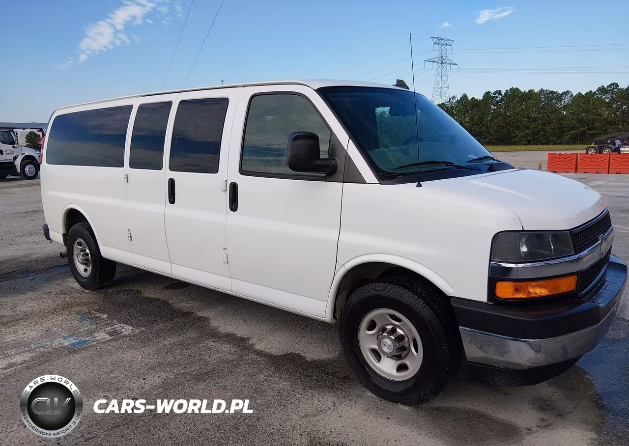 2017 Chevrolet Express 3500 Lt VIN:1GAZGPFF8H1275069 - 19