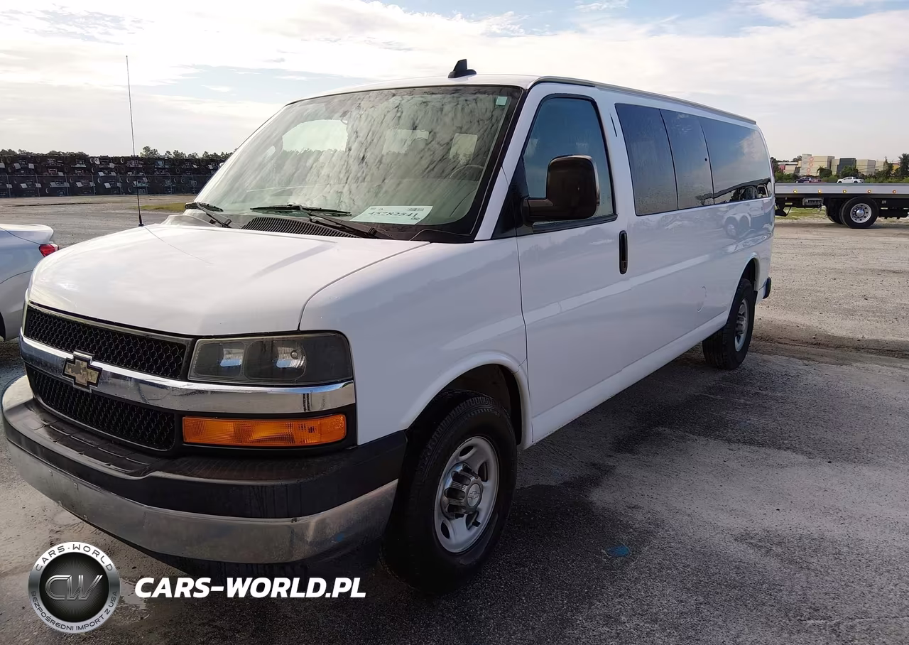 2017 Chevrolet Express 3500 Lt VIN:1GAZGPFF8H1275069 - 2