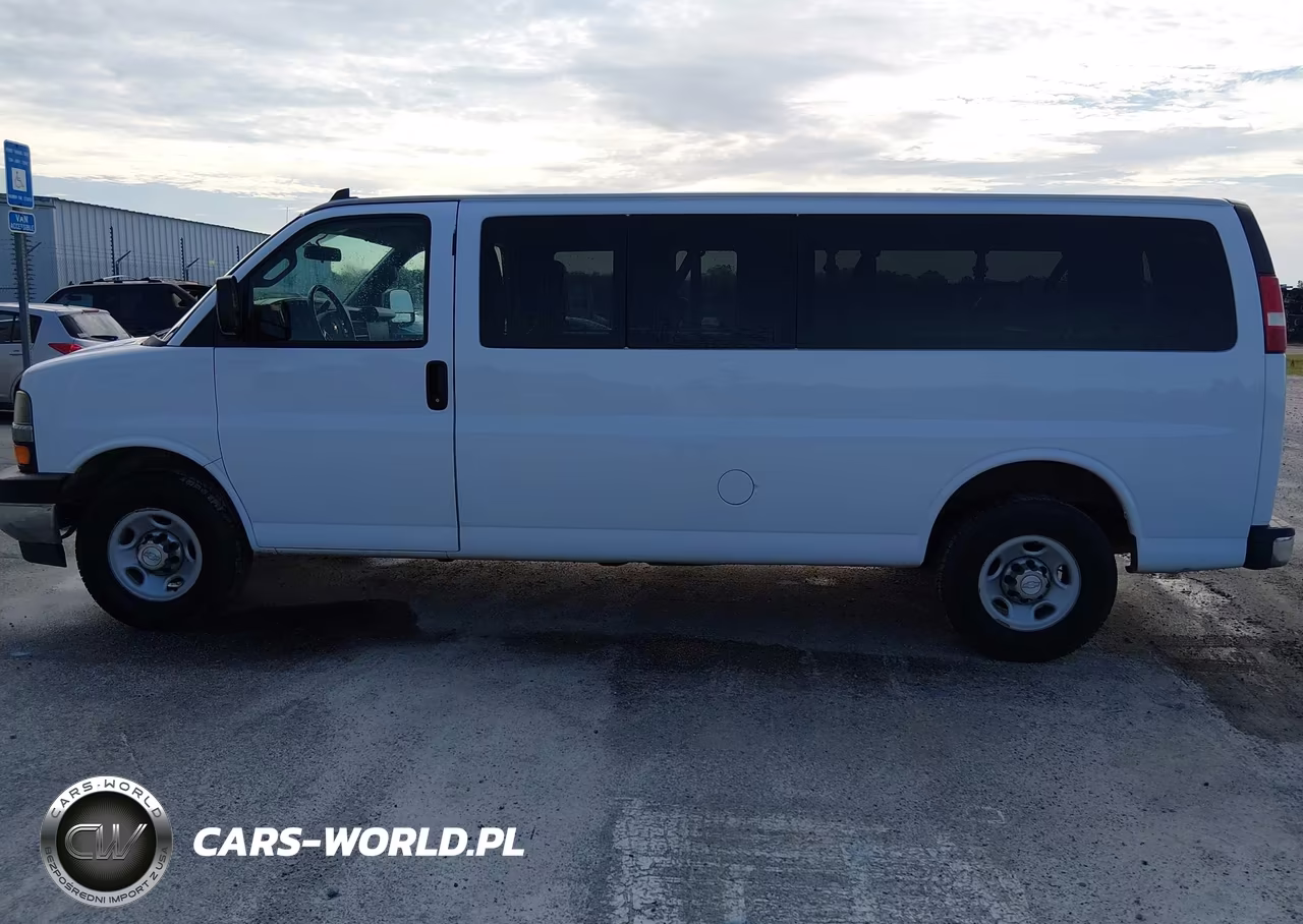2017 Chevrolet Express 3500 Lt VIN:1GAZGPFF8H1275069 - 20