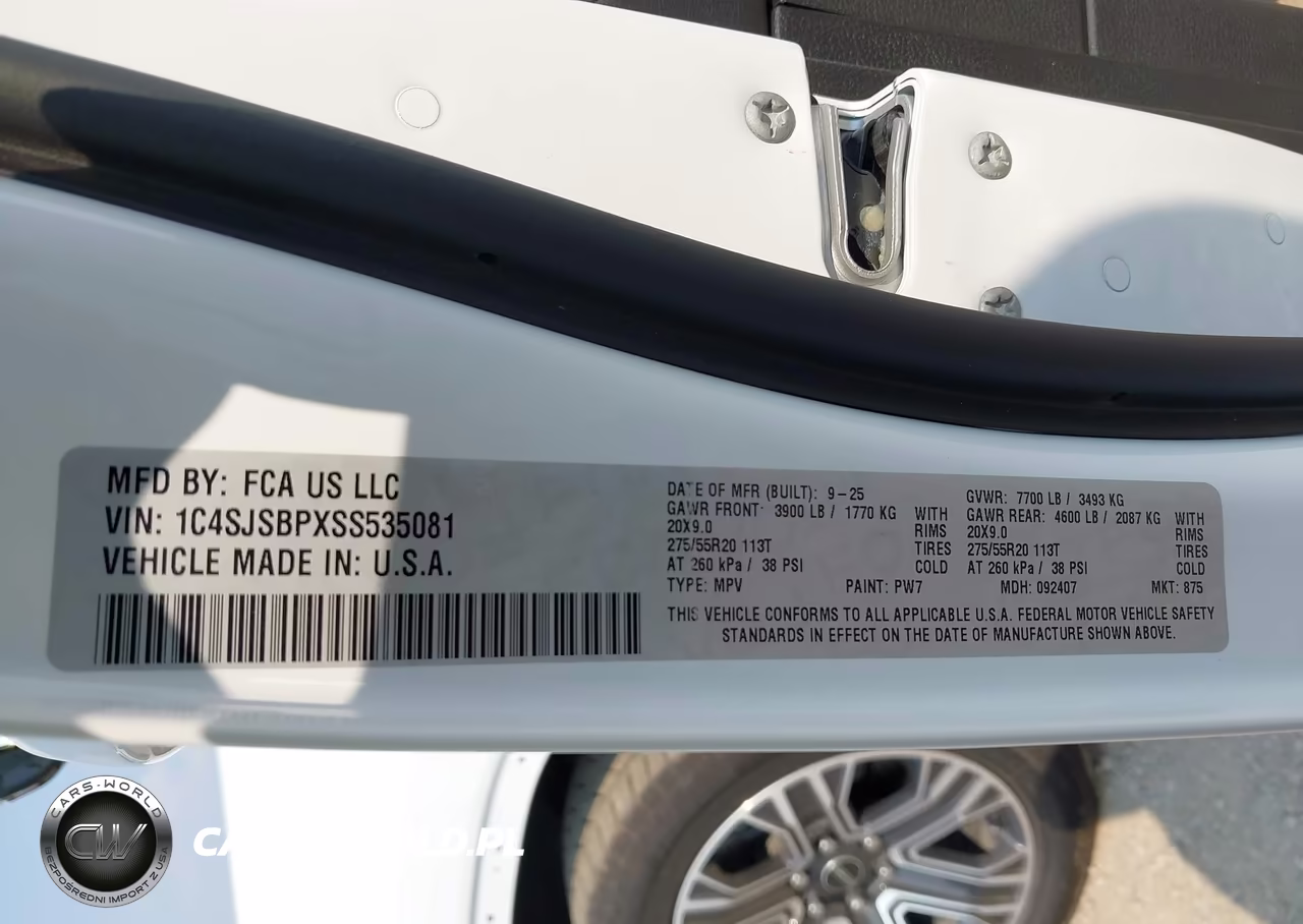 2025 Jeep Wagoneer L Series Ii 4X4 VIN:1C4SJSBPXSS535081 - 9