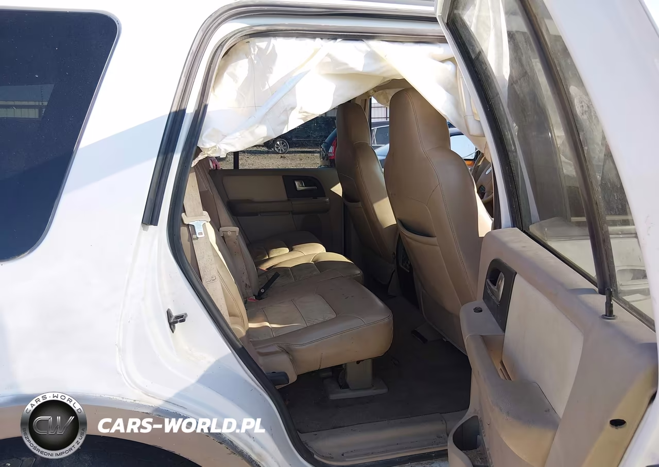 2004 Ford Expedition Eddie Bauer VIN:1FMFU18L44LA86769 - 8