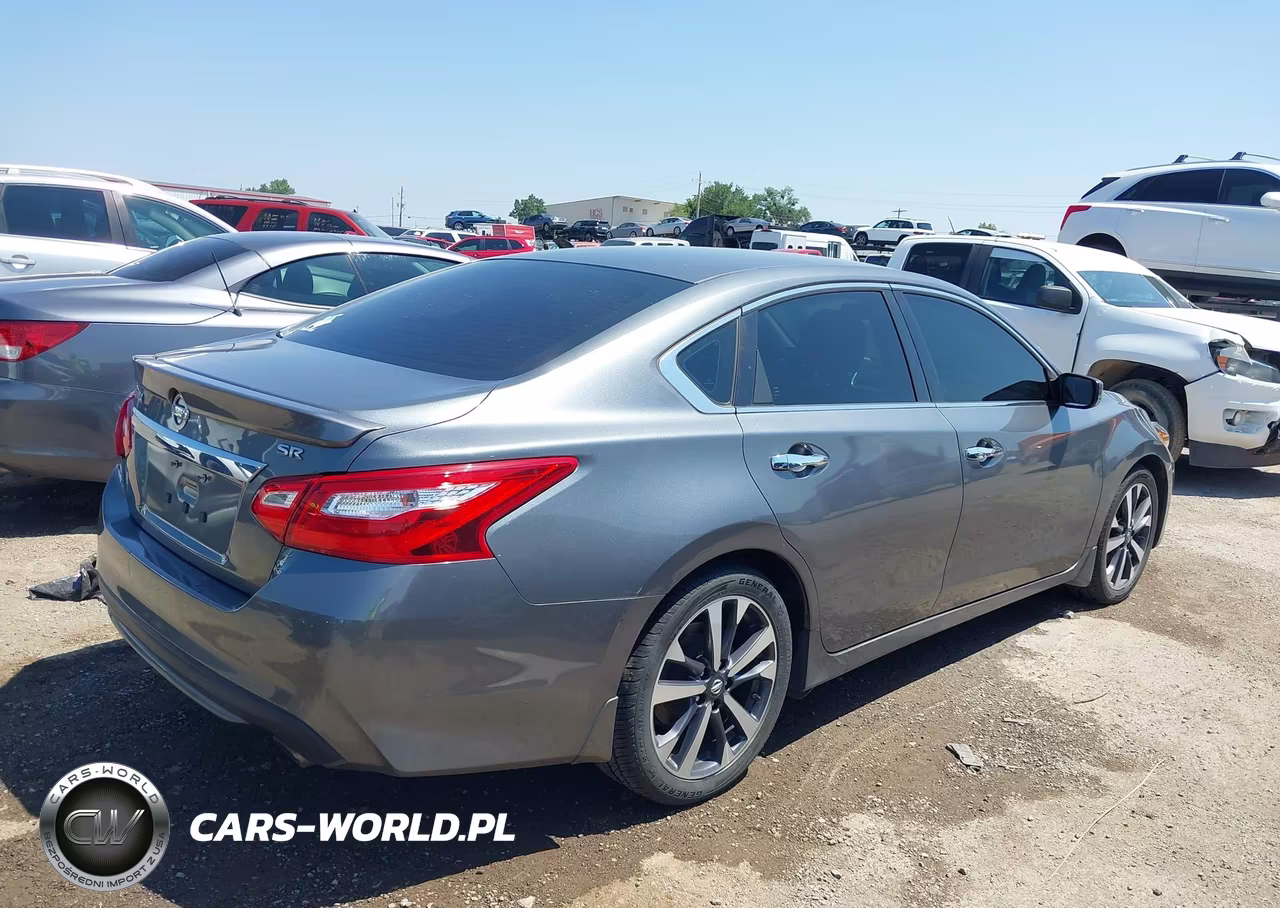 2016 Nissan Altima 2.5 Sr VIN:1N4AL3AP5GN375569 - 4