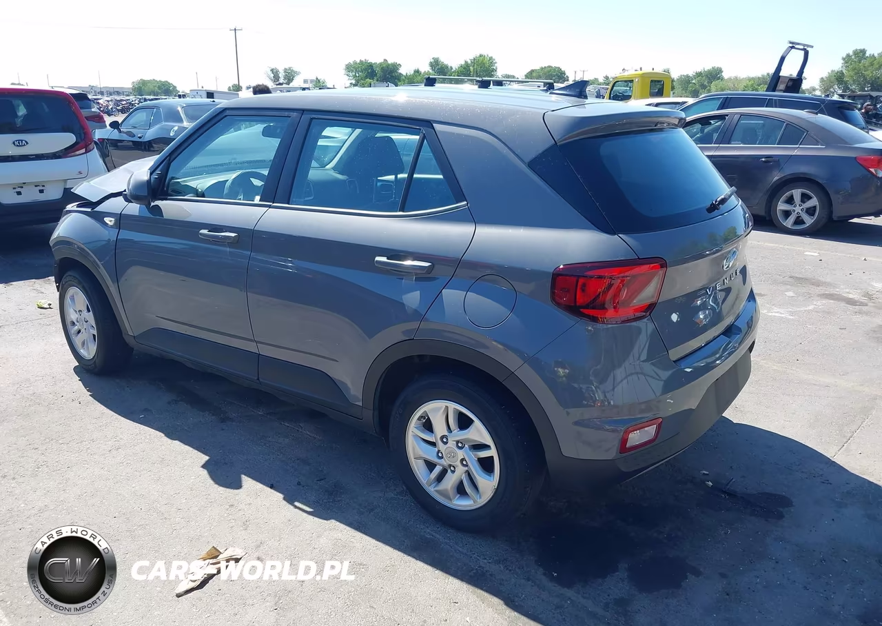2022 Hyundai Venue Se VIN:KMHRB8A3XNU171469 - 3