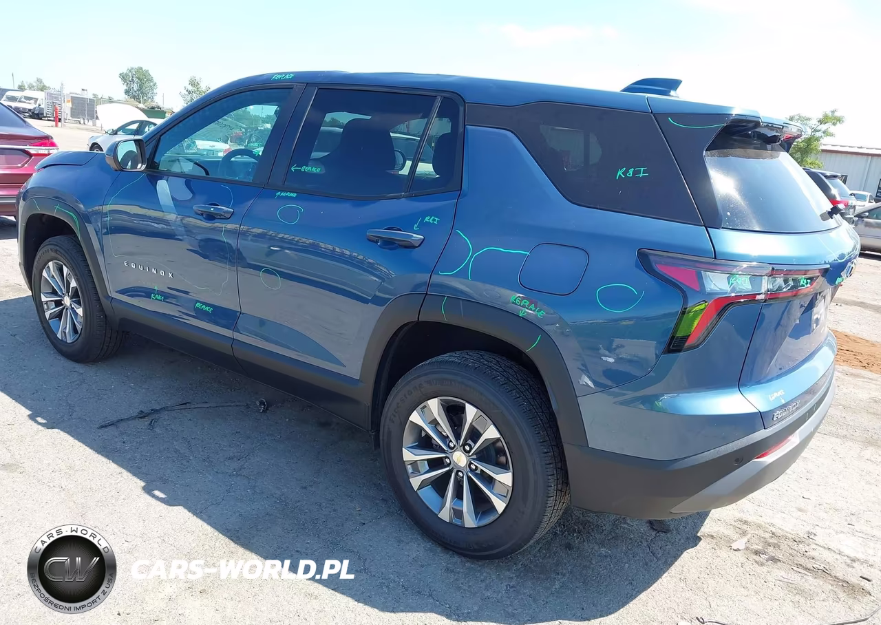 2026 Chevrolet Equinox Fwd Lt VIN:3GNAXHEG0TL415659 - 3