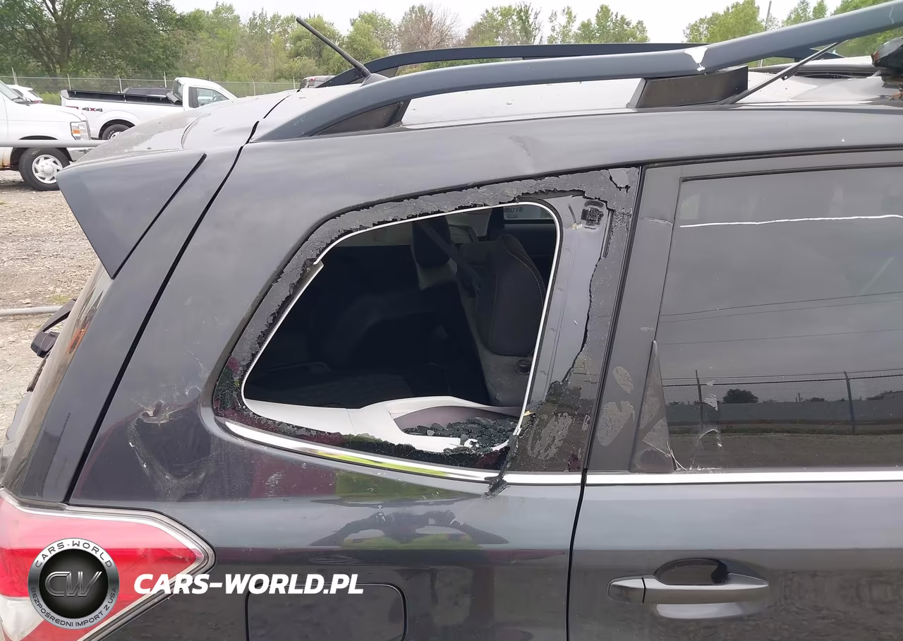 2015 Subaru Forester 2.0Xt Premium VIN:JF2SJGDCXFH484113 - 16