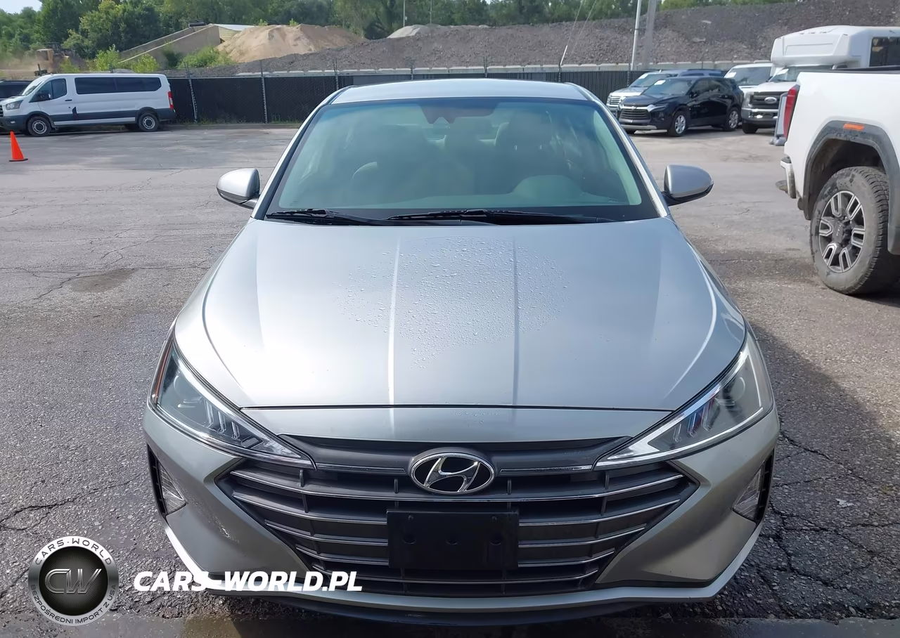 2020 Hyundai Elantra Se VIN:5NPD74LFXLH614467 - 17