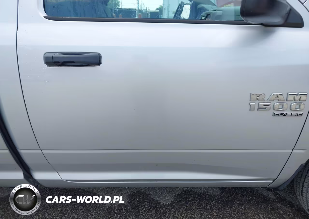 2019 Ram 1500 Classic Tradesman 4X2 8' Box VIN:3C6JR6DGXKG504002 - 17