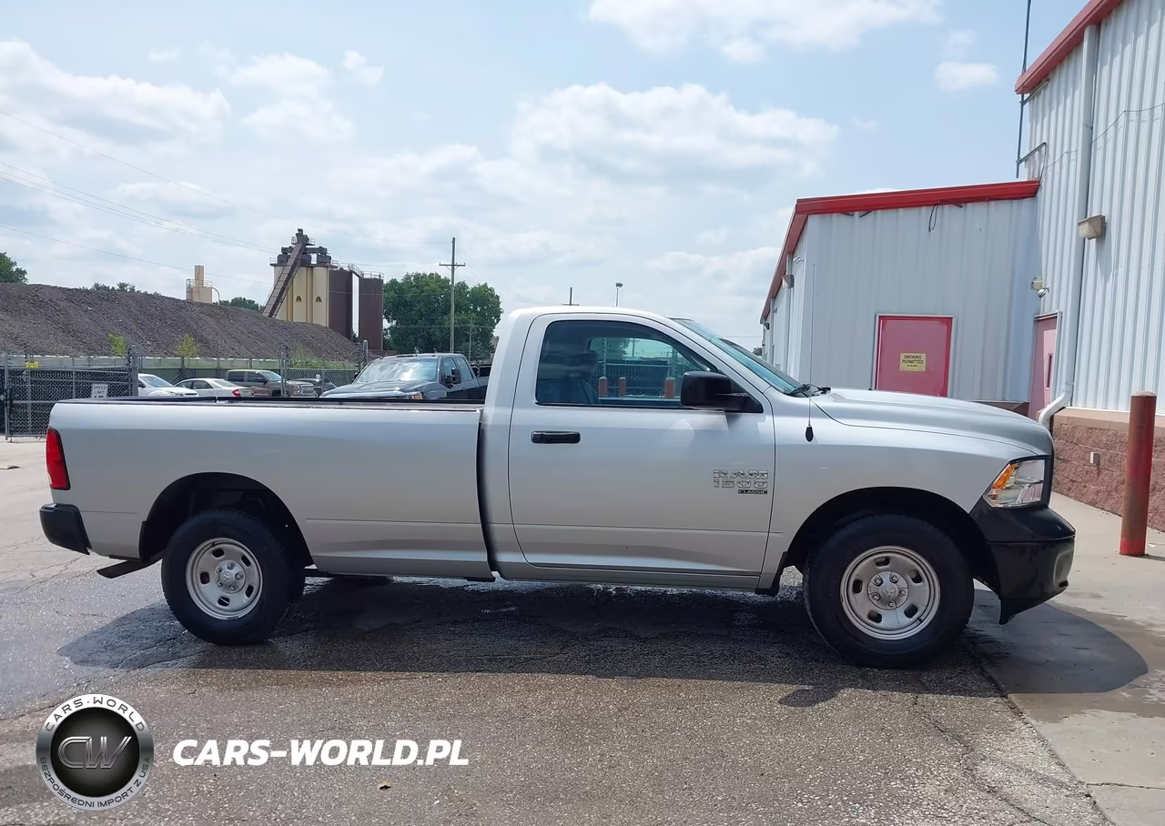 2019 Ram 1500 Classic Tradesman 4X2 8' Box VIN:3C6JR6DGXKG504002 - 19