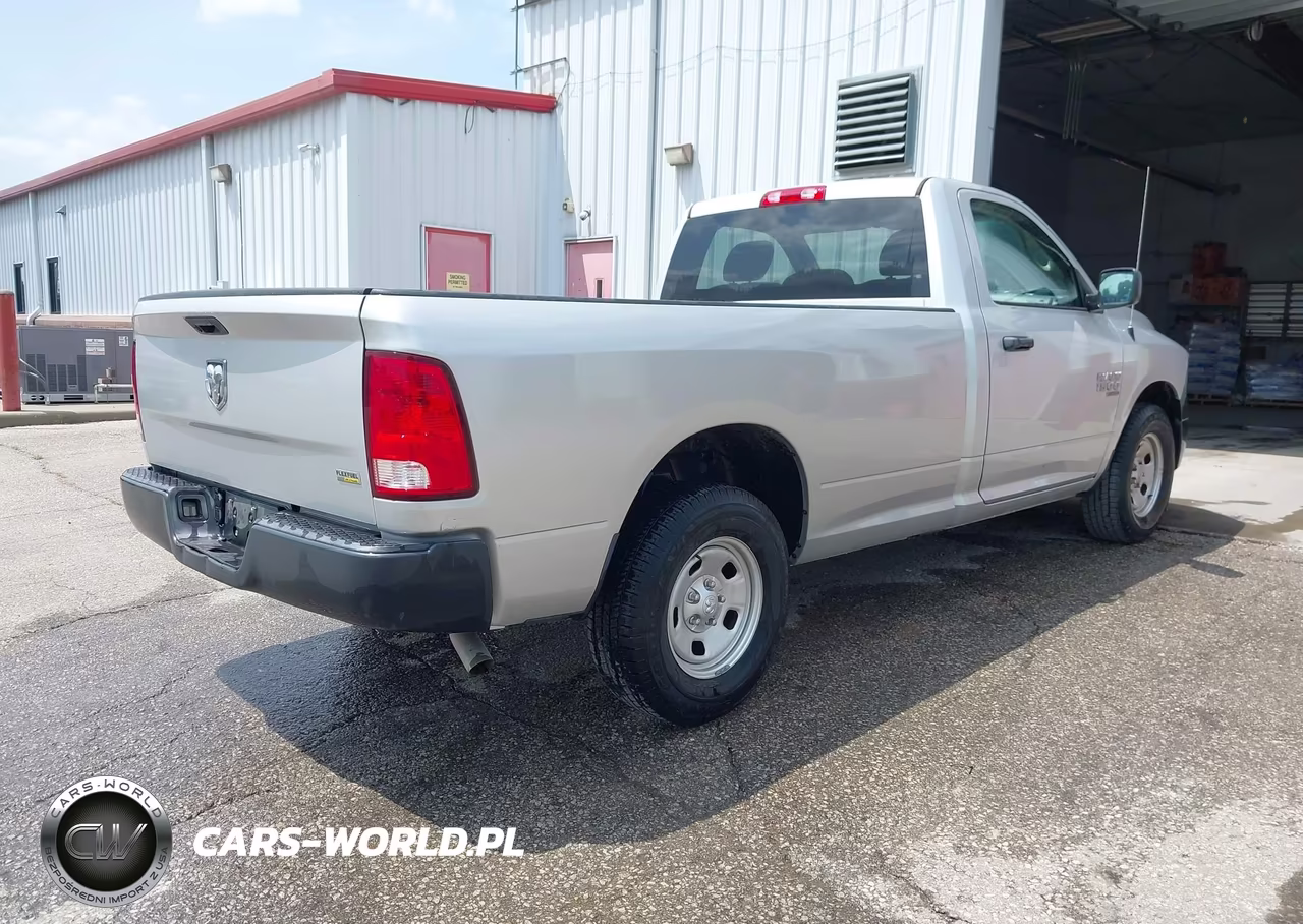 2019 Ram 1500 Classic Tradesman 4X2 8' Box VIN:3C6JR6DGXKG504002 - 4