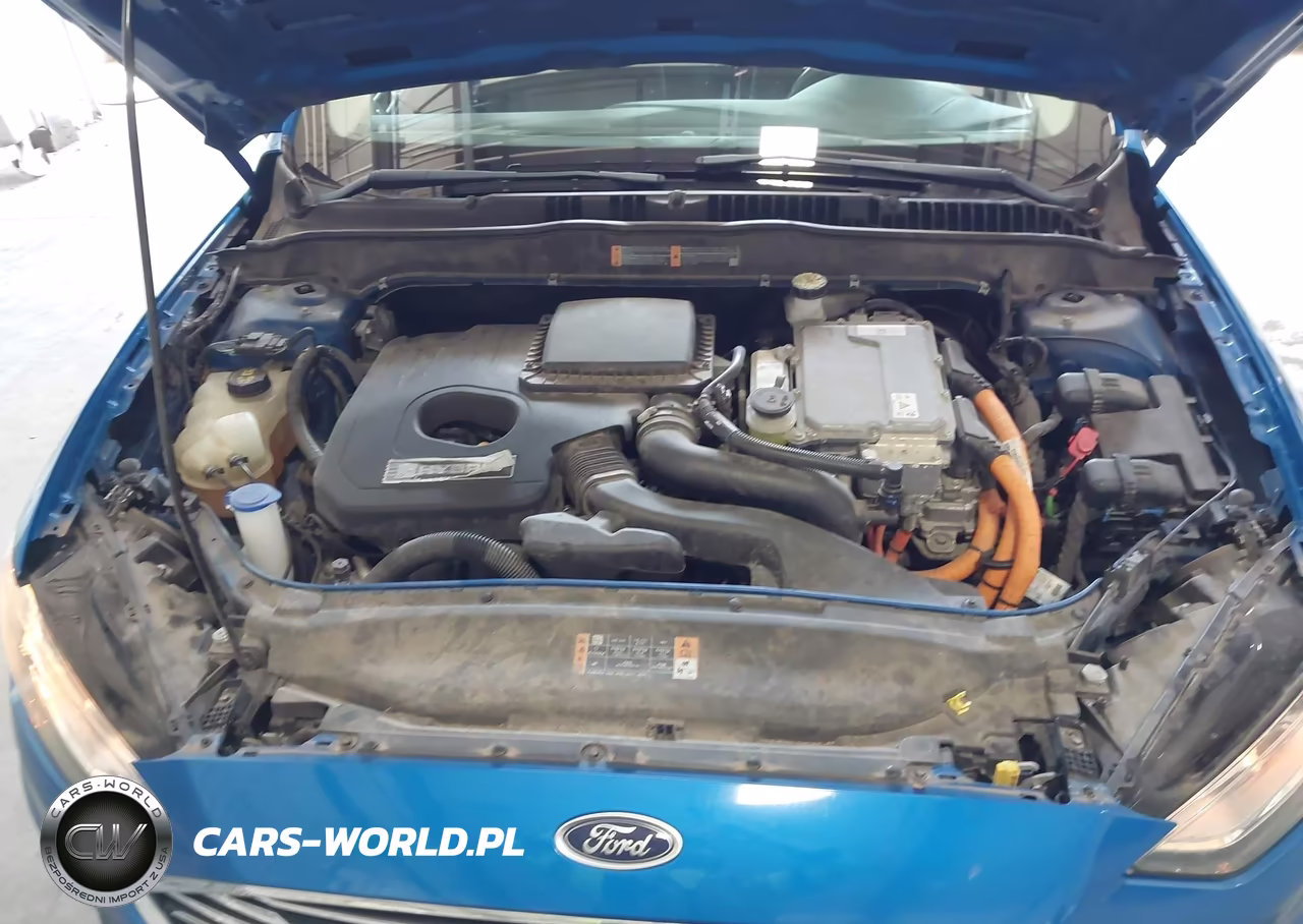 2020 Ford Fusion Hybrid Se VIN:3FA6P0LU6LR224792 - 10