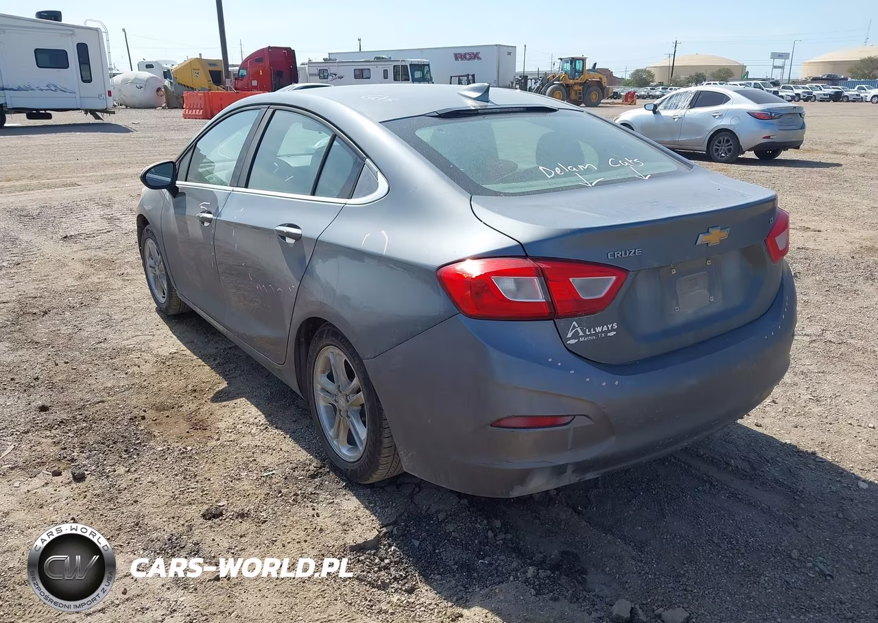 2018 Chevrolet Cruze Lt Auto VIN:1G1BE5SM4J7125964 - 3