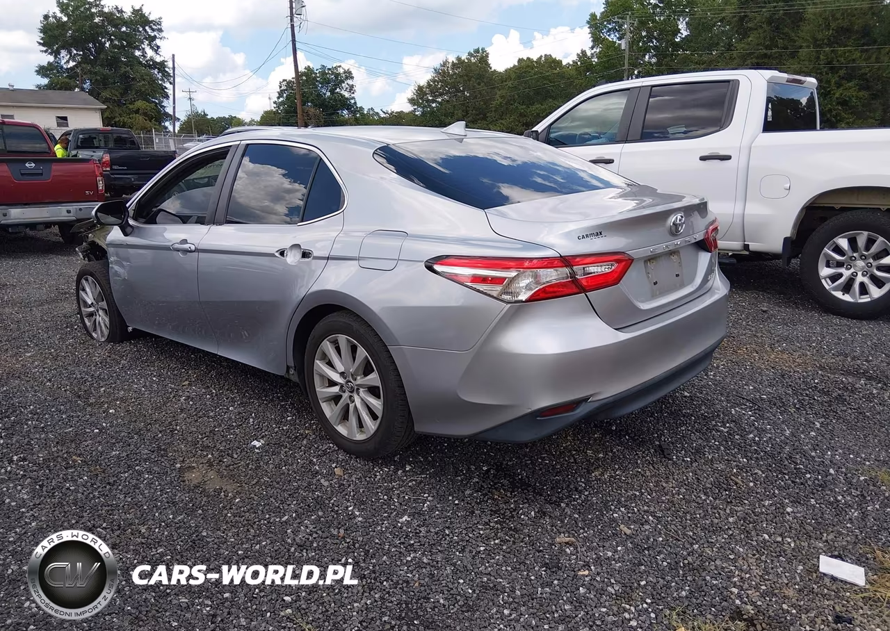 2019 Toyota Camry Le VIN:4T1B11HK6KU849722 - 3
