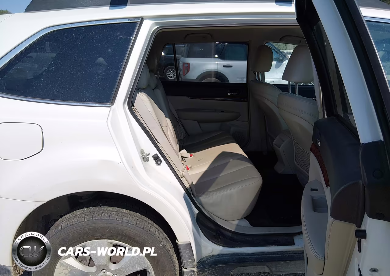2011 Subaru Outback 3.6R Limited VIN:4S4BREJC1B2326994 - 8