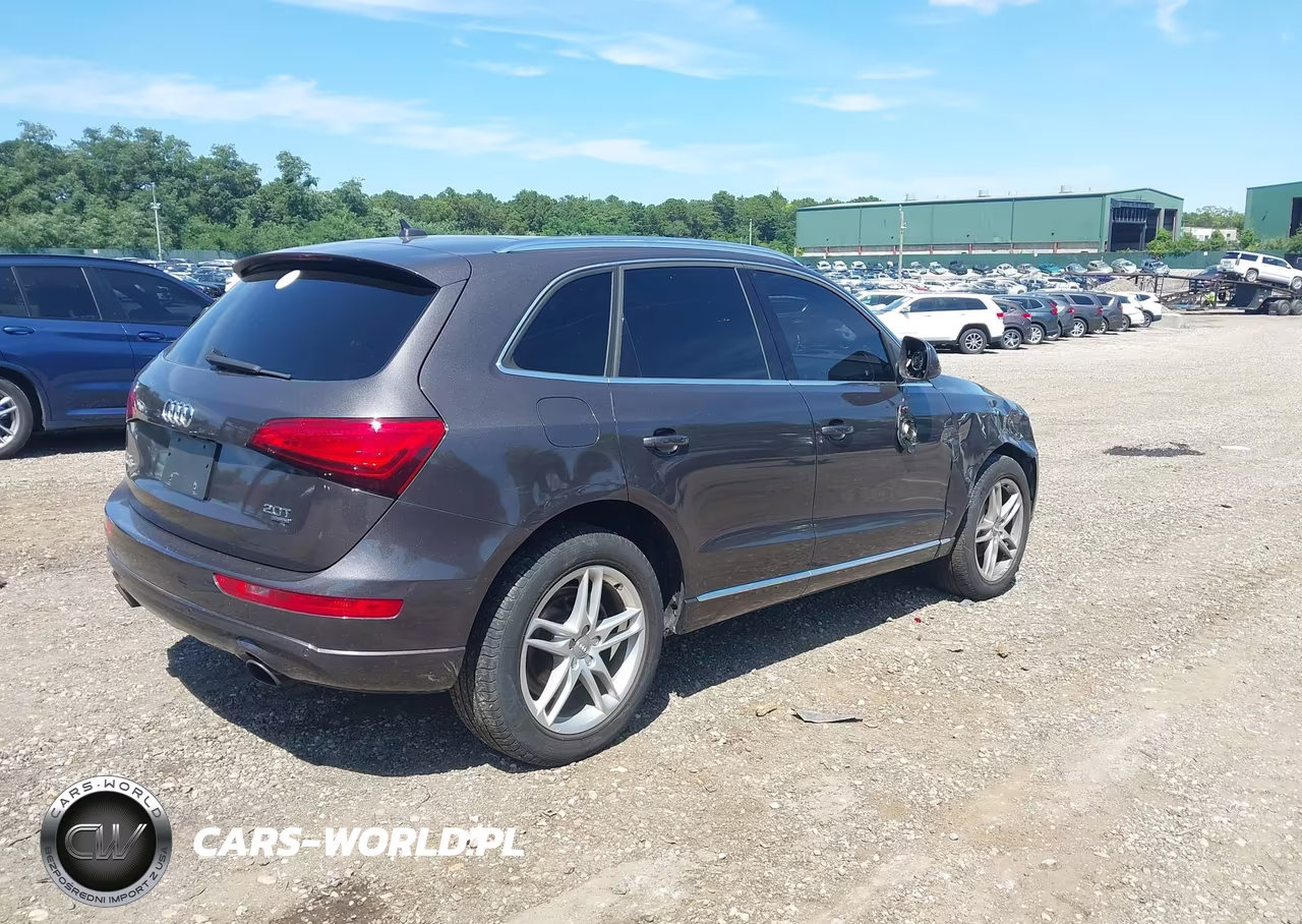 2014 Audi Q5 2.0T Premium VIN:WA1LFAFP9EA130750 - 4