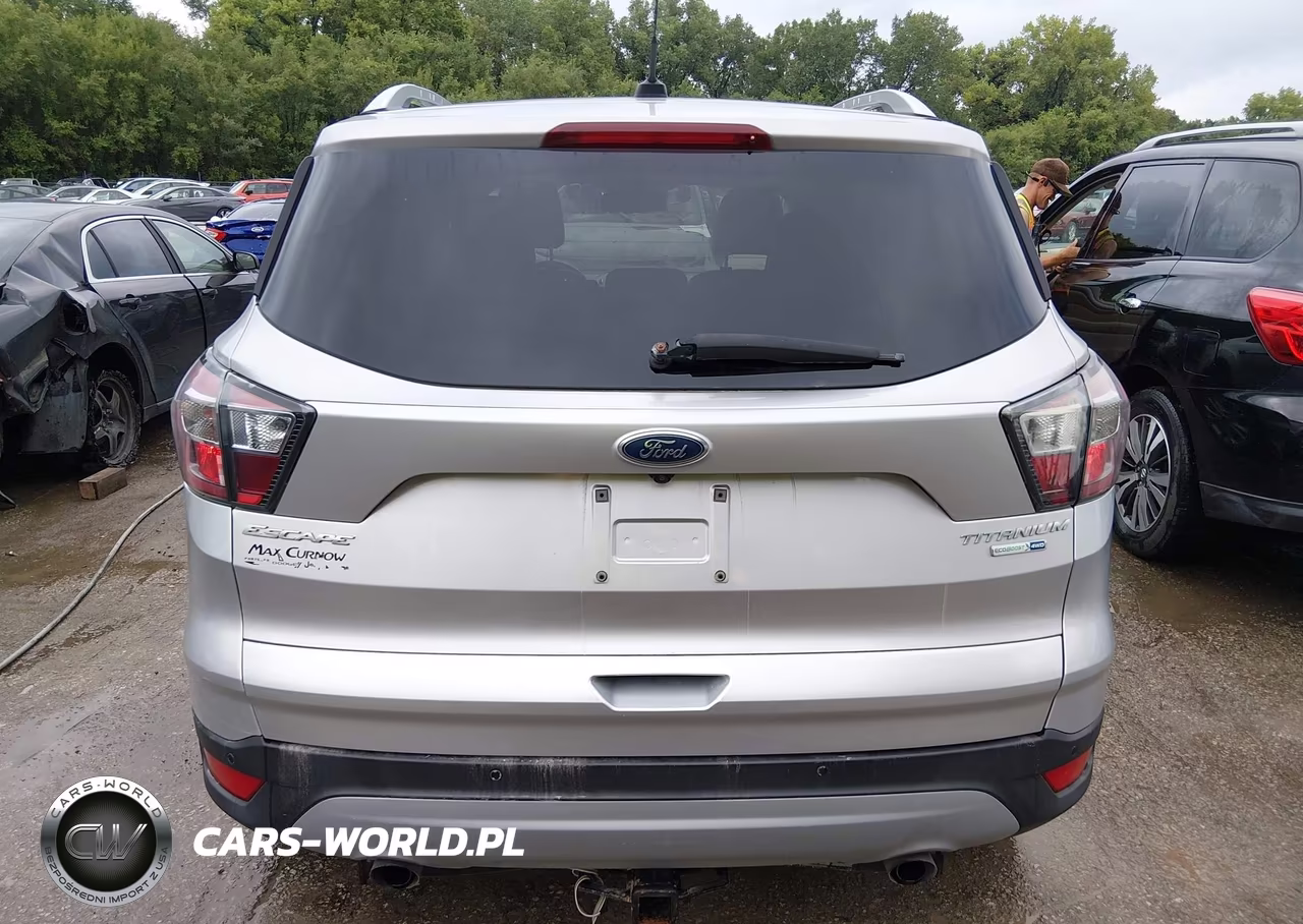 2017 Ford Escape Titanium VIN:1FMCU9J99HUA62998 - 16