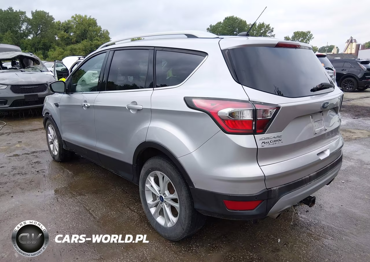 2017 Ford Escape Titanium VIN:1FMCU9J99HUA62998 - 3
