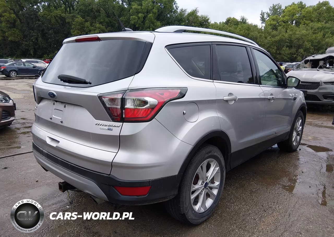 2017 Ford Escape Titanium VIN:1FMCU9J99HUA62998 - 4