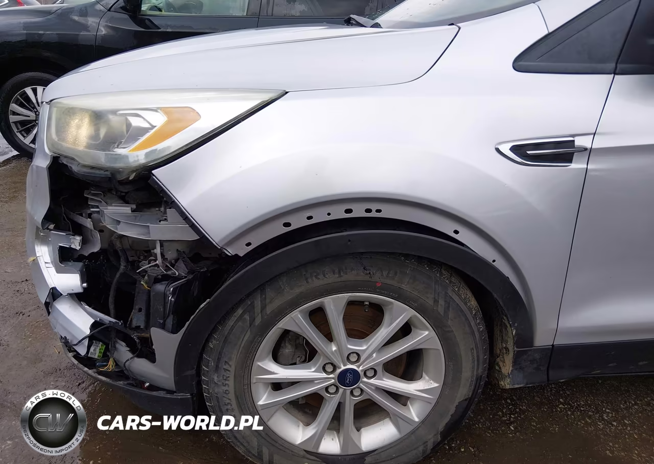 2017 Ford Escape Titanium VIN:1FMCU9J99HUA62998 - 6