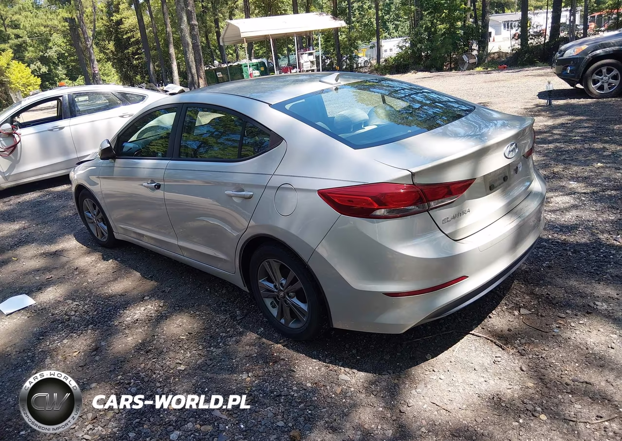 2017 Hyundai Elantra Se VIN:5NPD84LF0HH108294 - 3