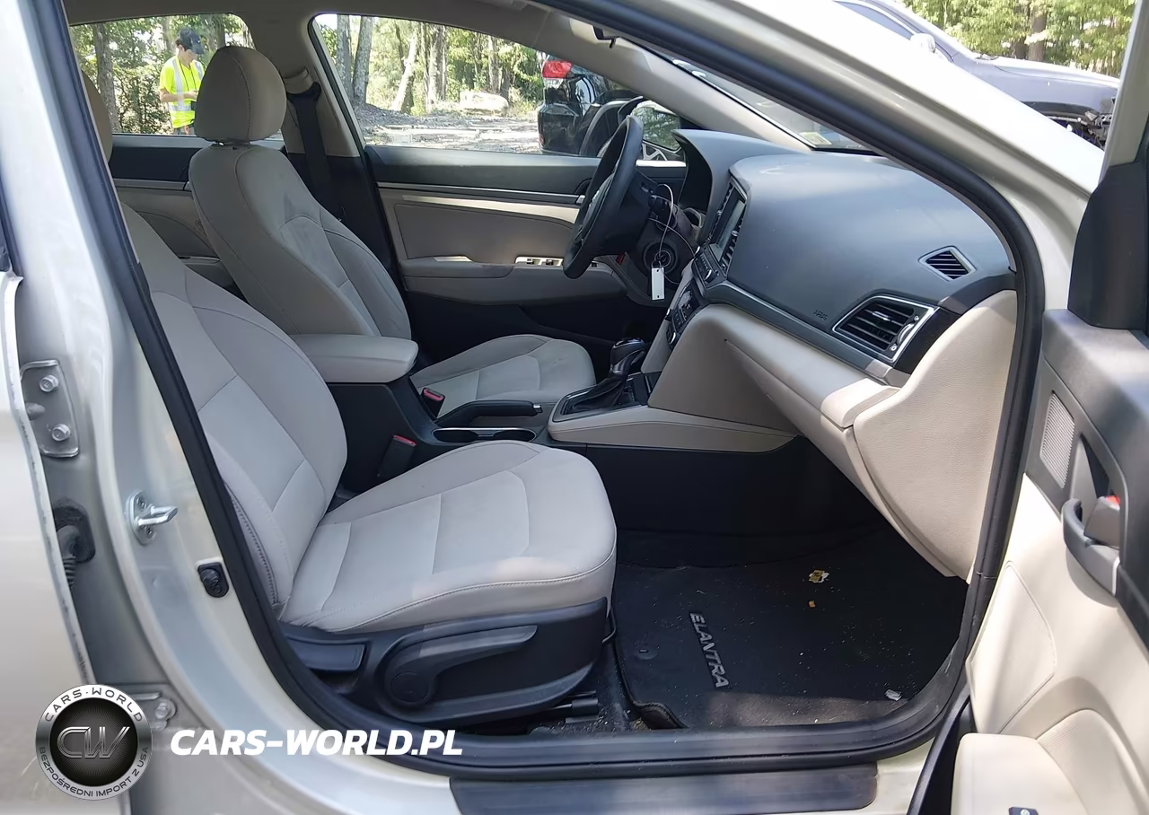 2017 Hyundai Elantra Se VIN:5NPD84LF0HH108294 - 5