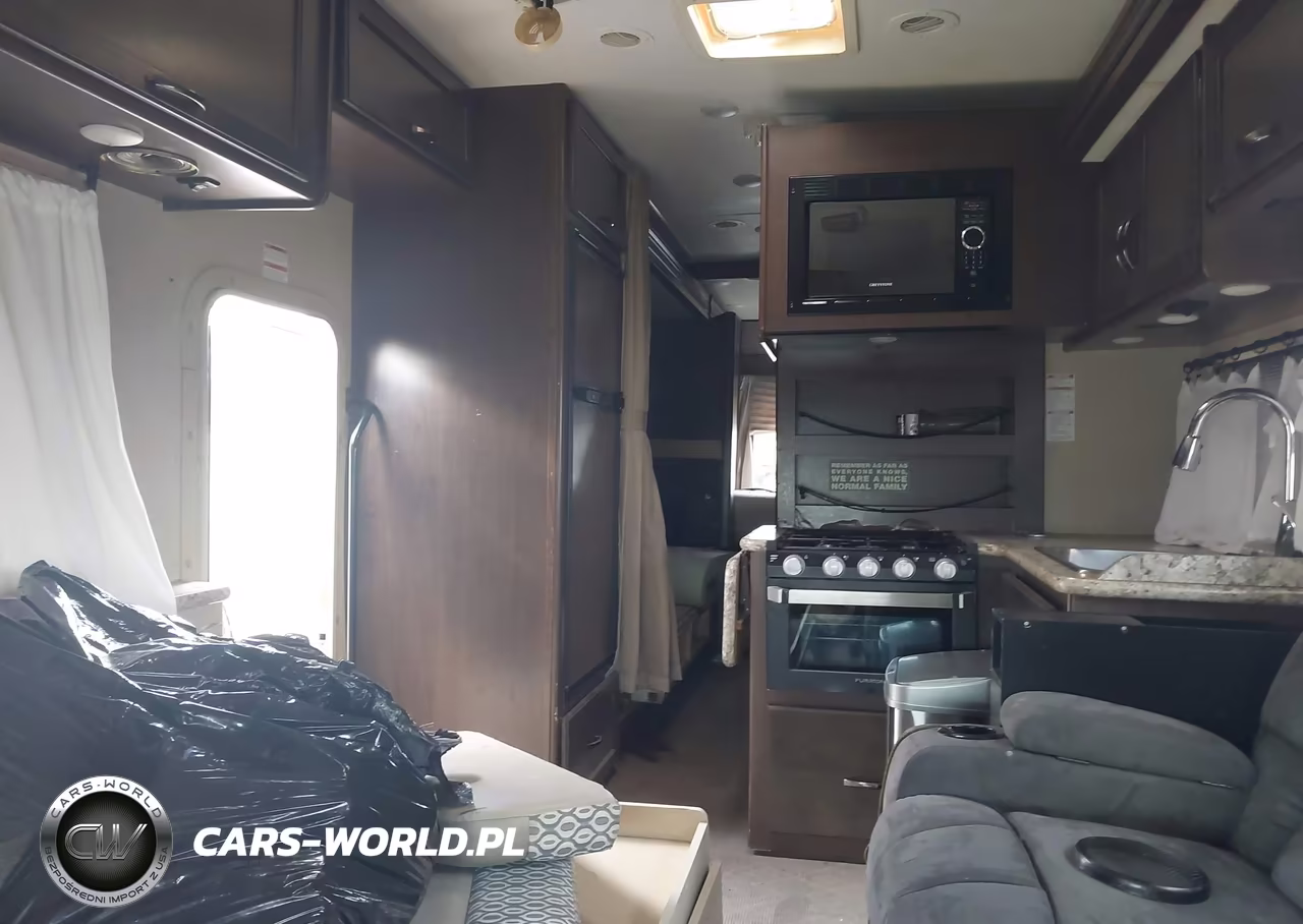 2018 Ford E-450 Cutaway VIN:1FDXE4FS5JDC30770 - 6