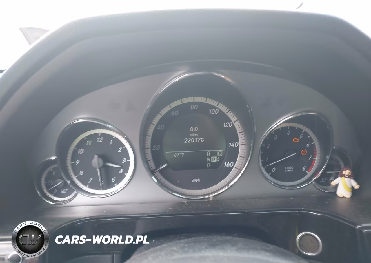 2010 Mercedes-Benz E 350 4Matic VIN:WDDHF8HB1AA144910 - 7