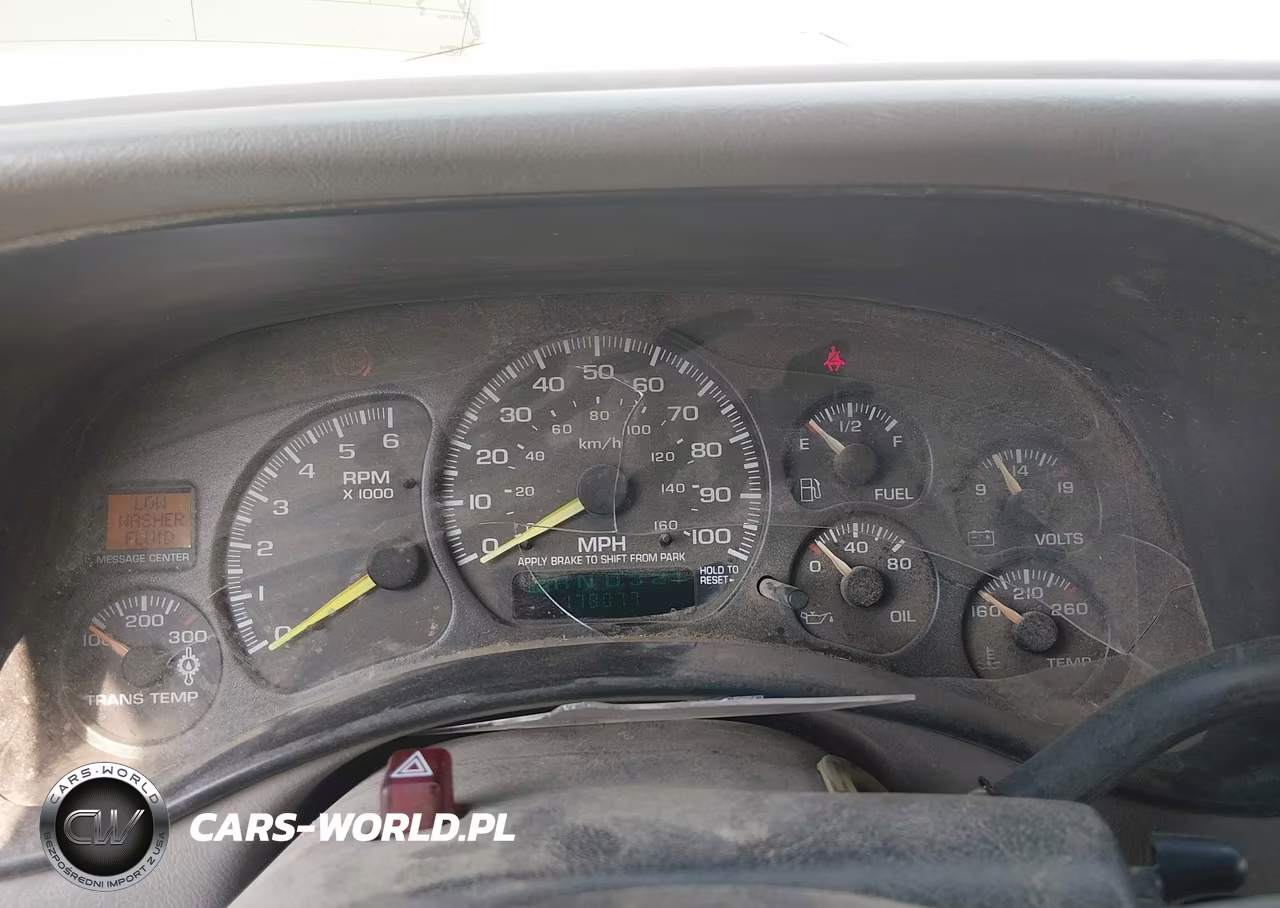 2000 Chevrolet Silverado K2500 VIN:1GCGK29UXYE248653 - 7