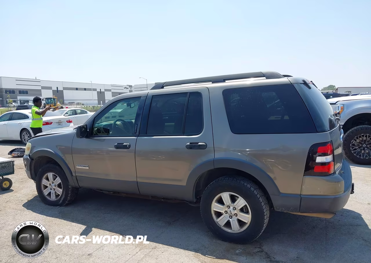 2006 Ford Explorer Xlt VIN:1FMEU63E46ZA04766 - 15