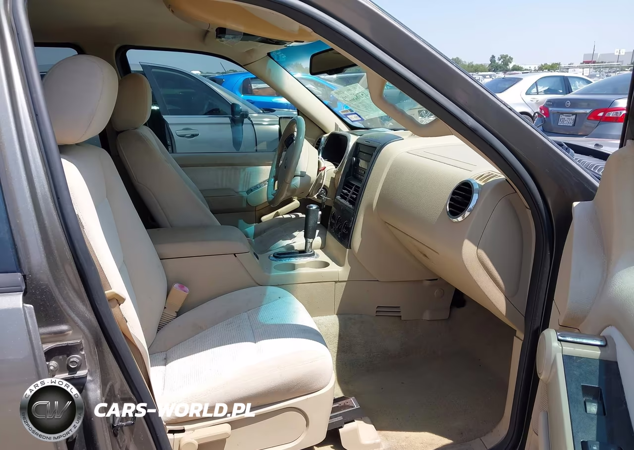 2006 Ford Explorer Xlt VIN:1FMEU63E46ZA04766 - 5