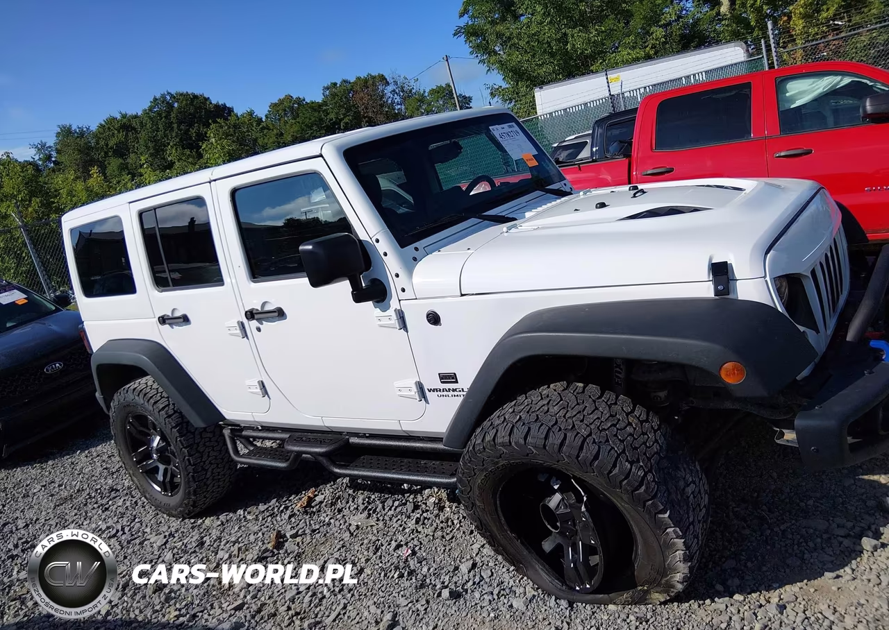 2015 Jeep Wrangler Unlimited Rubicon Hard Rock VIN:1C4BJWFG5FL662628 - 14