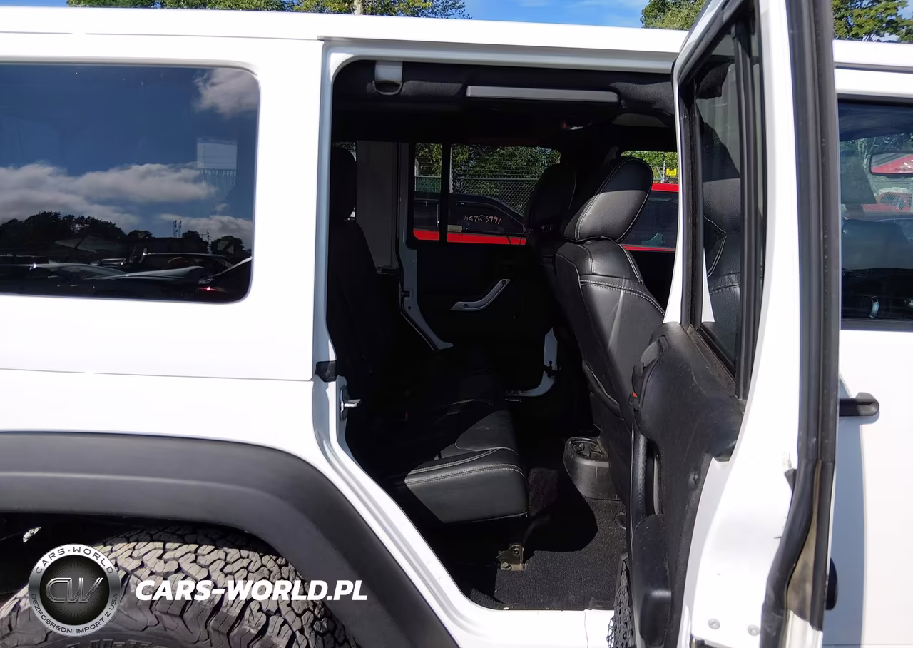 2015 Jeep Wrangler Unlimited Rubicon Hard Rock VIN:1C4BJWFG5FL662628 - 8