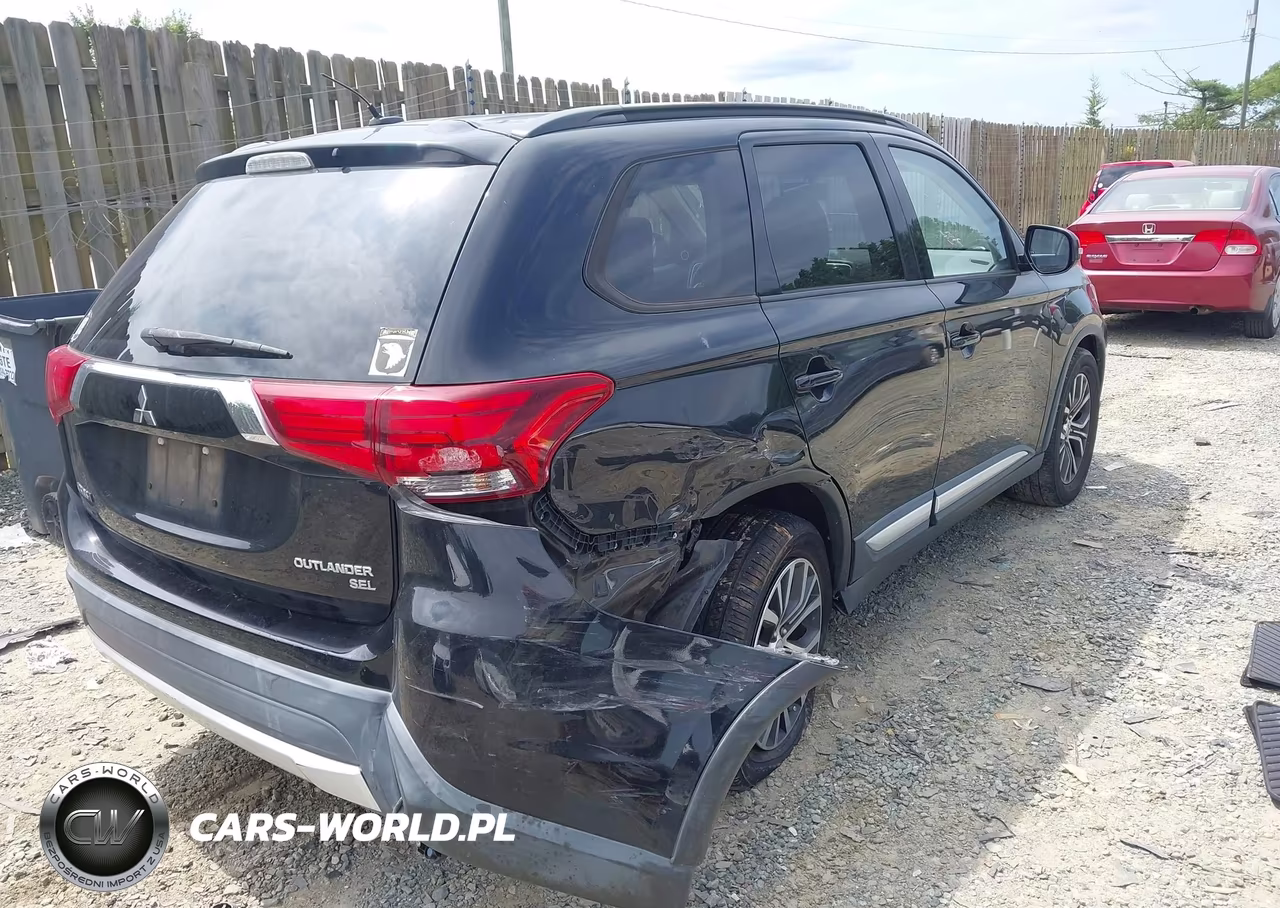 2016 Mitsubishi Outlander Sel VIN:JA4AD3A36GZ043194 - 4