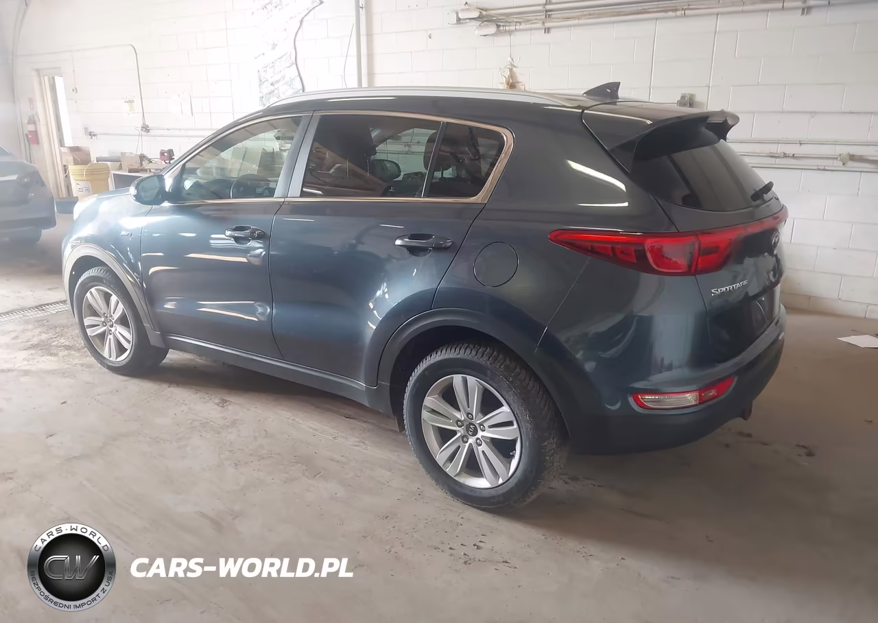2018 Kia Sportage Lx VIN:KNDPMCAC0J7325706 - 3