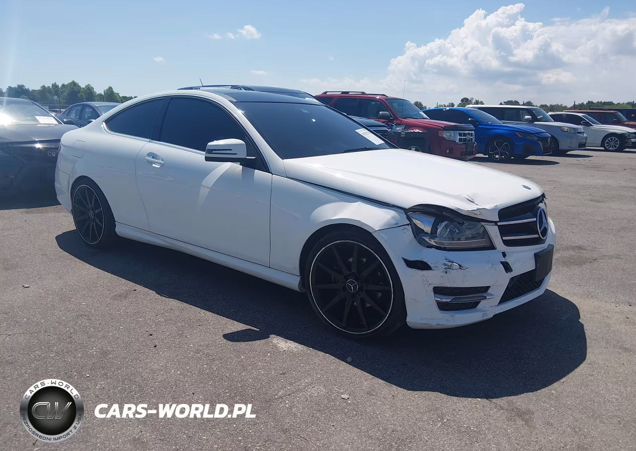 2015 Mercedes-Benz C 250