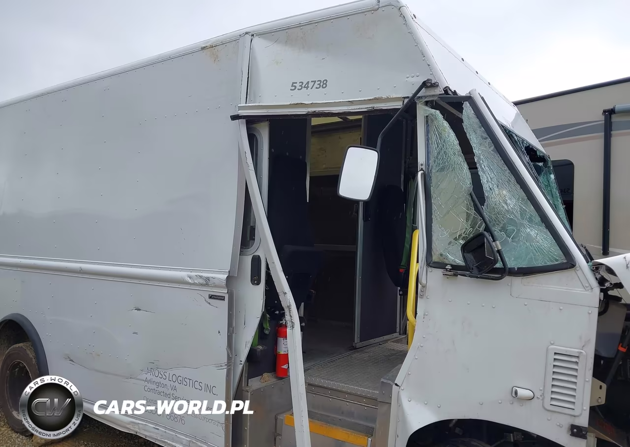 2022 Ford F-59 Commercial Stripped VIN:1F64F5KN7N0A17619 - 15