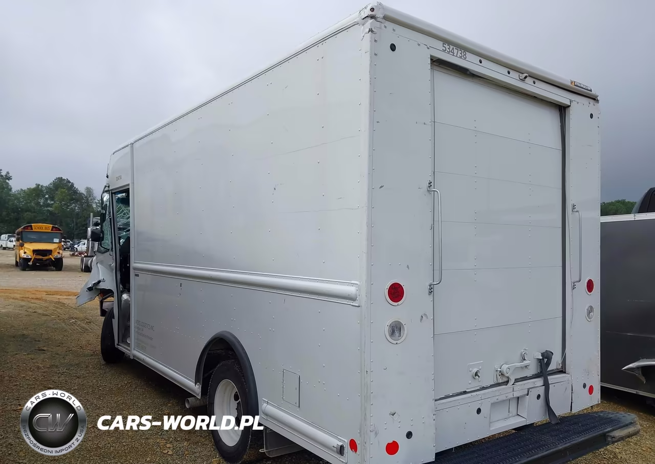 2022 Ford F-59 Commercial Stripped VIN:1F64F5KN7N0A17619 - 3