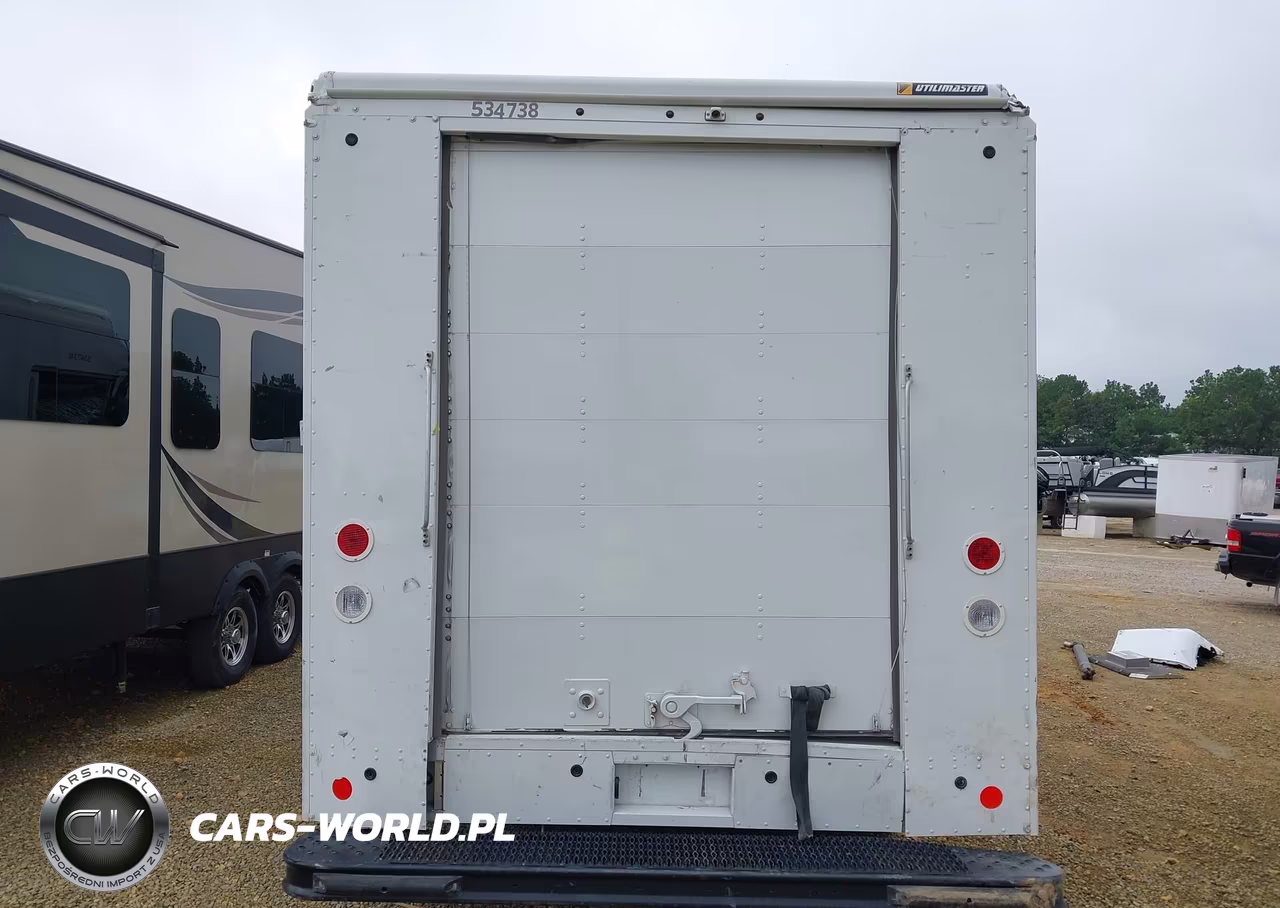 2022 Ford F-59 Commercial Stripped VIN:1F64F5KN7N0A17619 - 8
