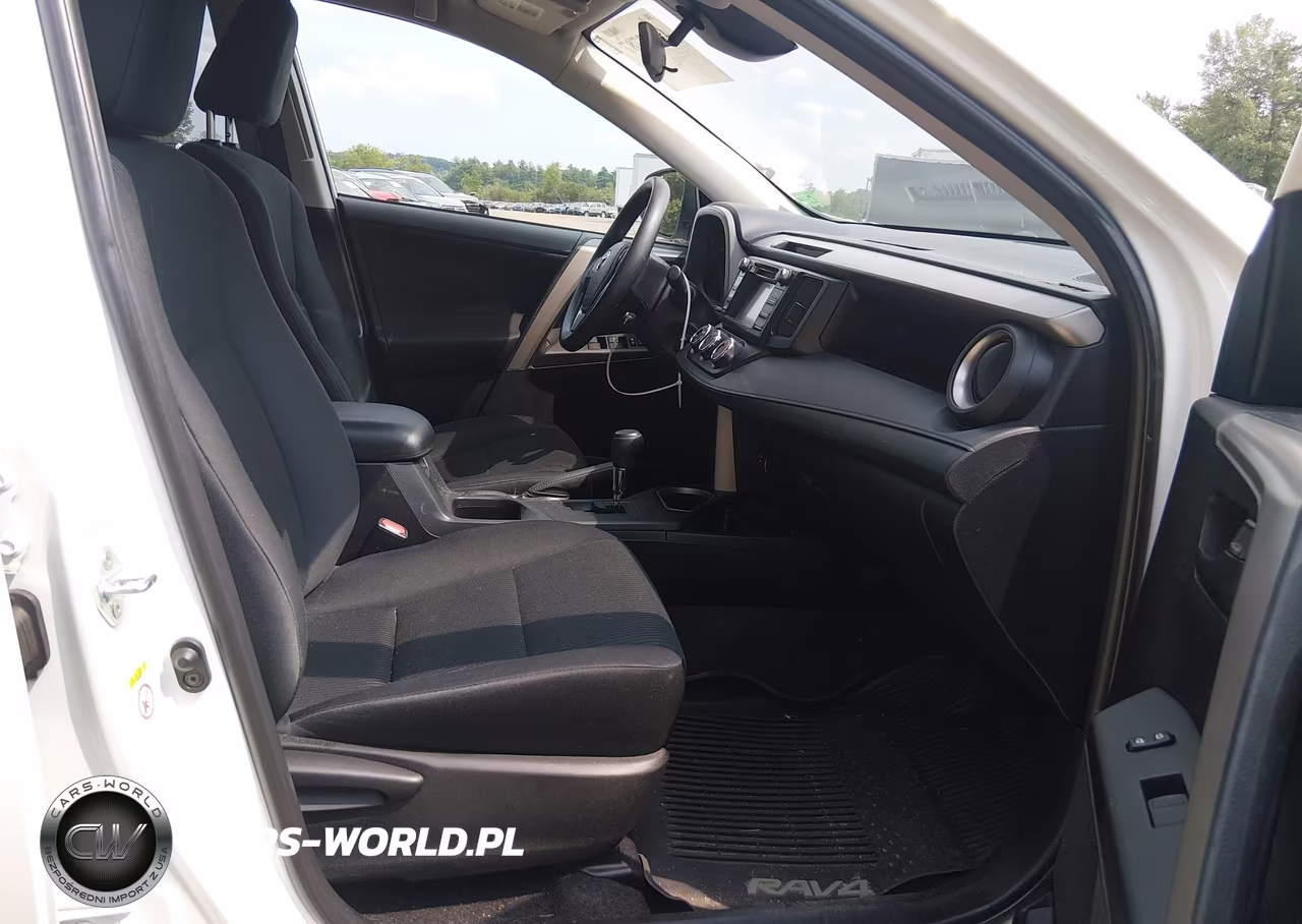 2017 Toyota Rav4 Le VIN:2T3BFREV2HW633235 - 5